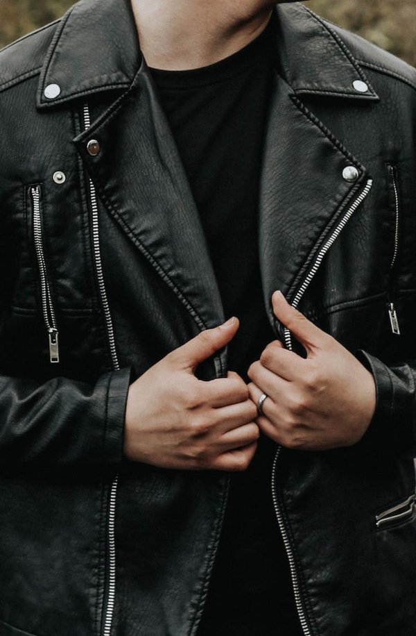 Mode blouson homme: Perfecto & blouson de motard, l'essentiel du shopping mode