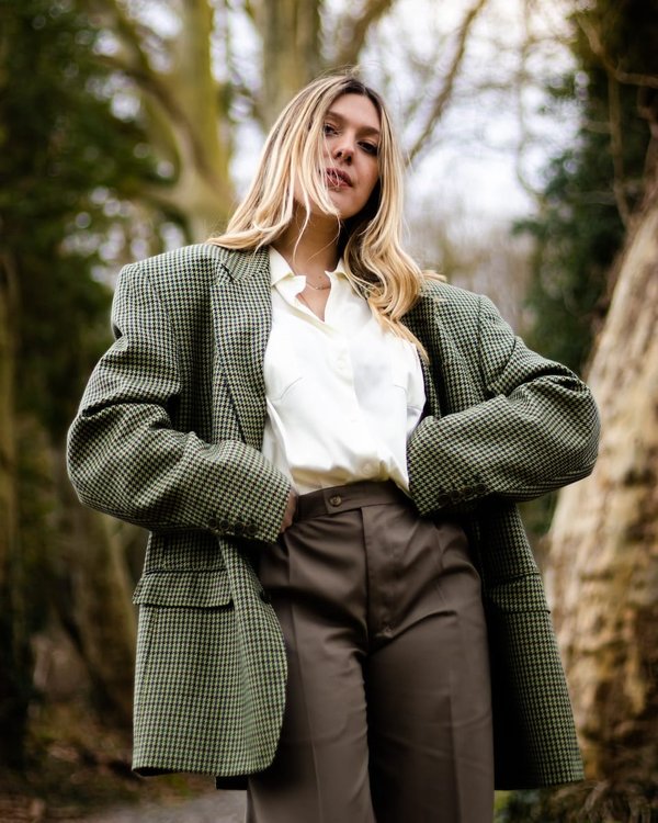 Gamme complète de chemisiers, blouses et tuniques pour femme
